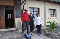Foto de despedida na pousada Papagayo, antes de partirmos para o Chimborazo e o Cotopaxi, no Equador